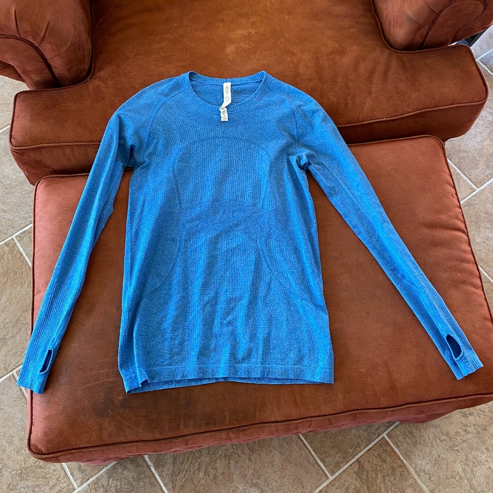 lululemon Long Sleeve Tee